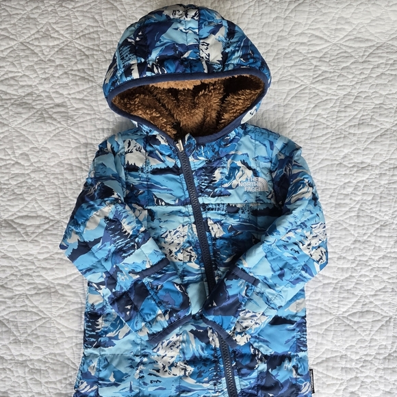 The North Face Baby Infant Thermoball One Piece 6-12 Months - Picture 12 of 14